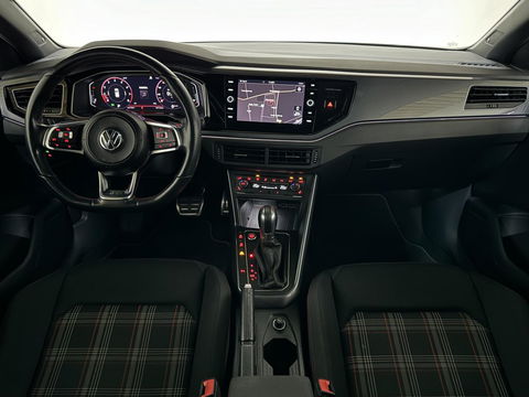Volkswagen Polo 2.0 TSI GTI Pano DSG Virtual Beats Camera Carplay