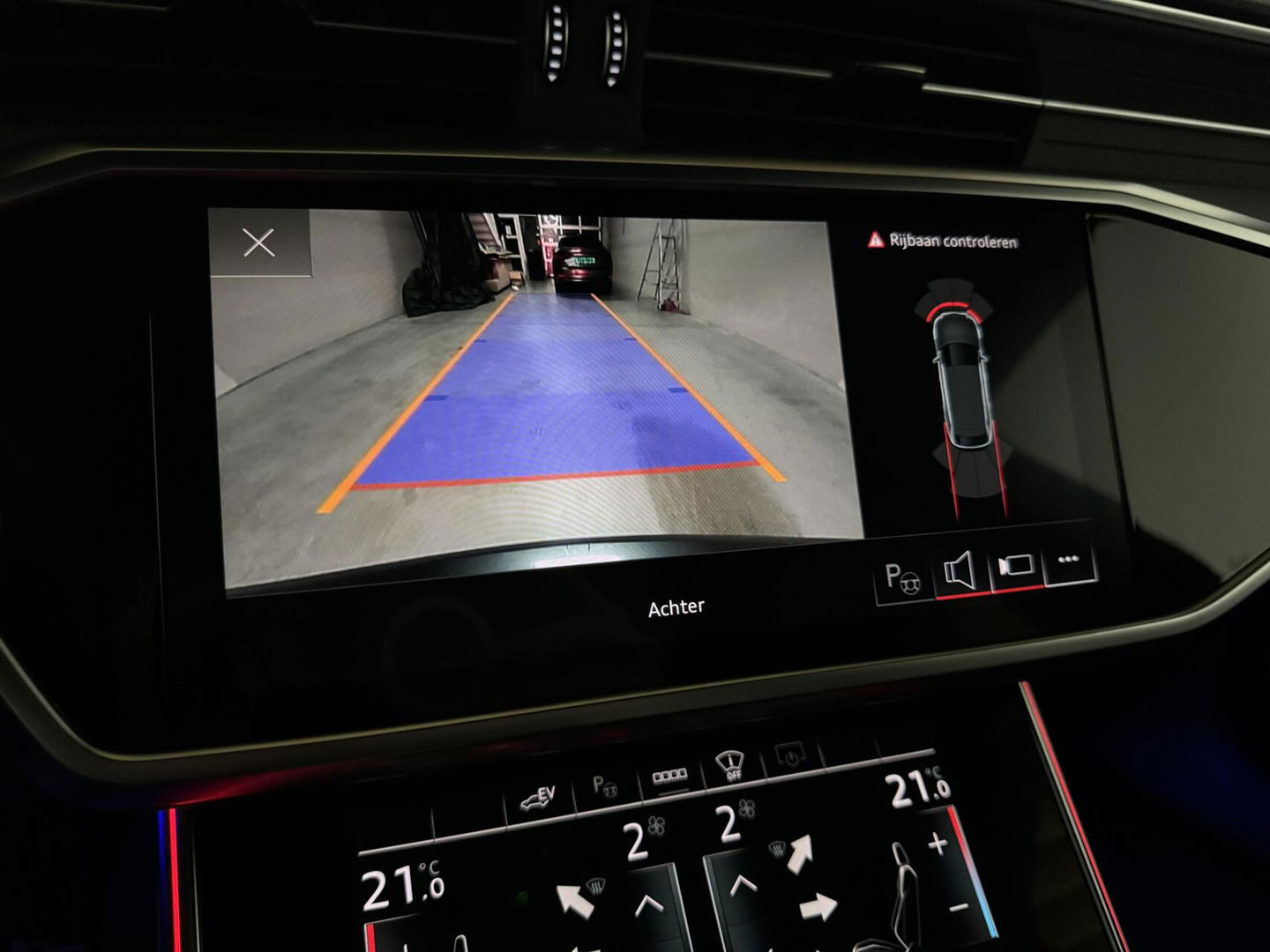 Audi A6 Avant 55 TFSI e Quattro Competition S-Line Pano HUD 360º Sfeer Leer Trekh.