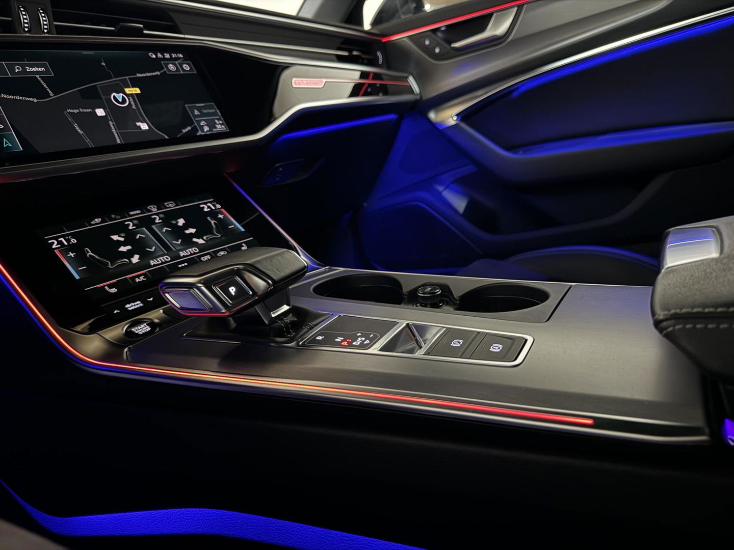 Audi A6 Avant 55 TFSI e Quattro Competition S-Line Pano HUD 360º Sfeer Leer Trekh.