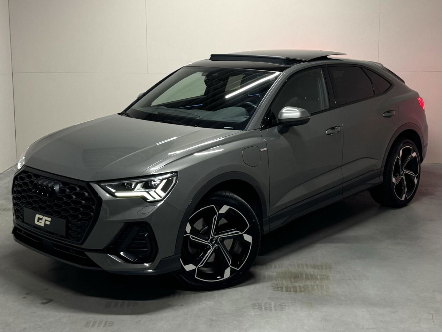 Audi Q3 Sportback 45 TFSI e Black Edition Pano Sonos 360º ACC Trekh.