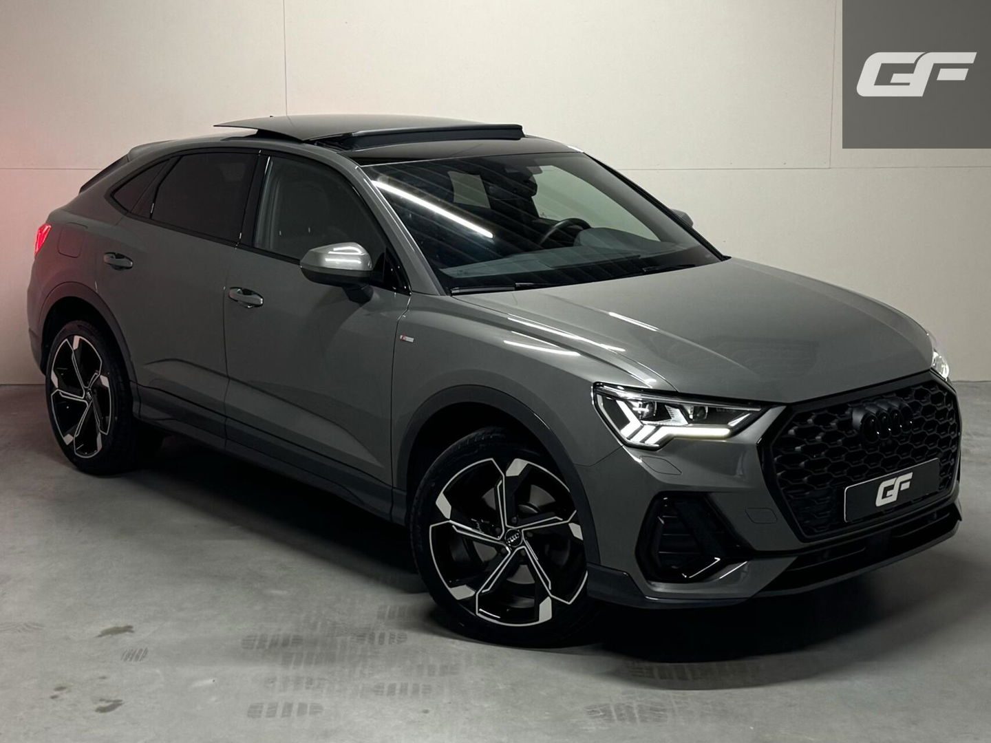 Audi Q3 Sportback 45 TFSI e Black Edition Pano Sonos 360º ACC Trekh.