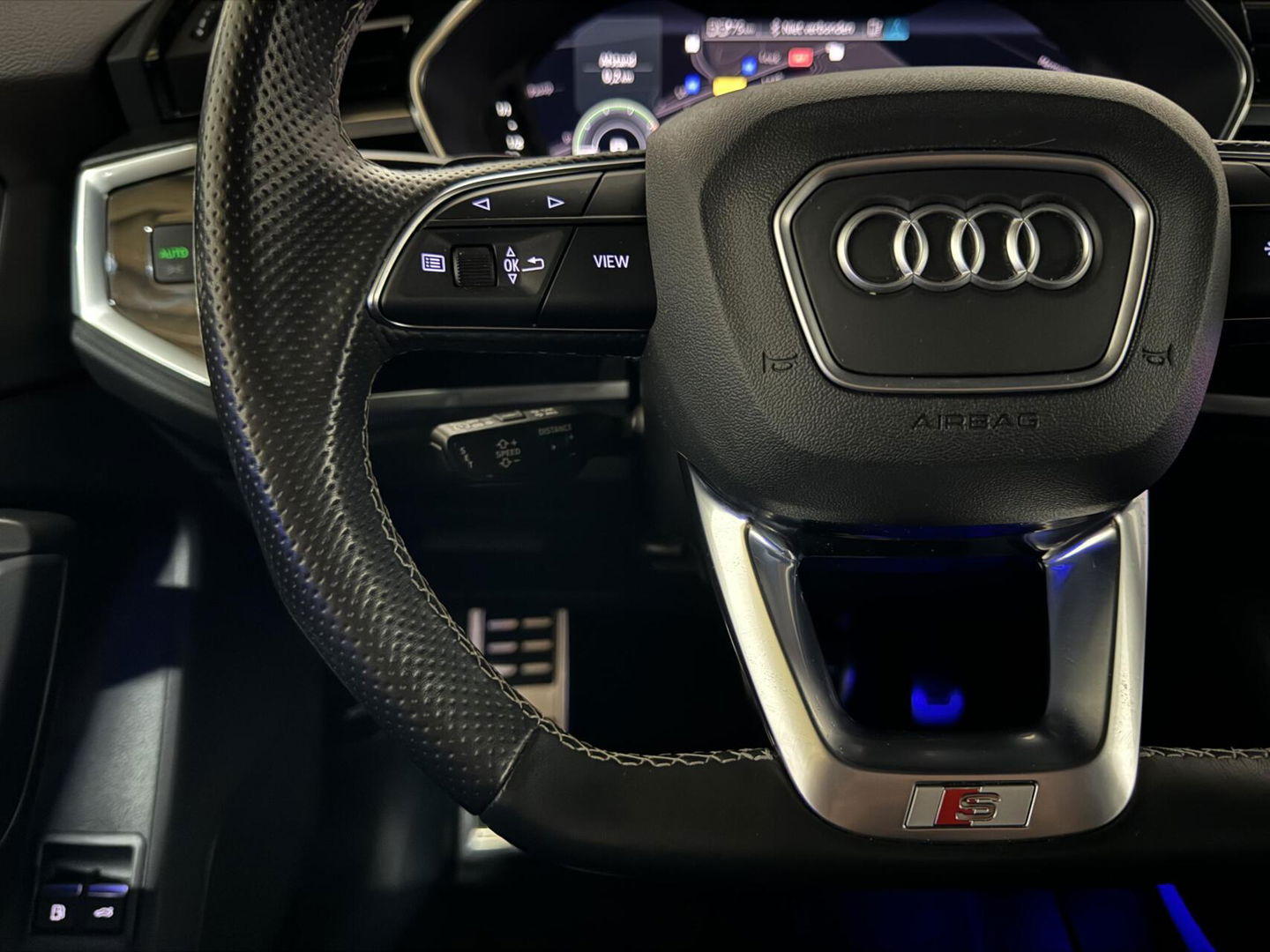 Audi Q3 Sportback 45 TFSI e Black Edition Pano Sonos 360º ACC Trekh.