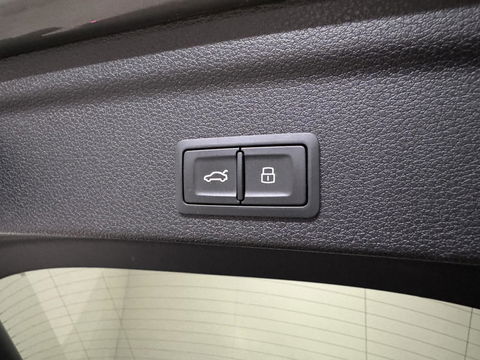 Audi Q3 Sportback 45 TFSI e Black Edition Pano Sonos 360º ACC Trekh.
