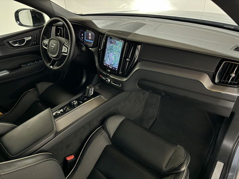 Volvo XC60 2.0 T8 AWD Polestar Engineered Pano H/K Autopilot Camera