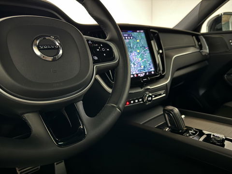 Volvo XC60 2.0 T8 AWD Polestar Engineered Pano H/K Autopilot Camera