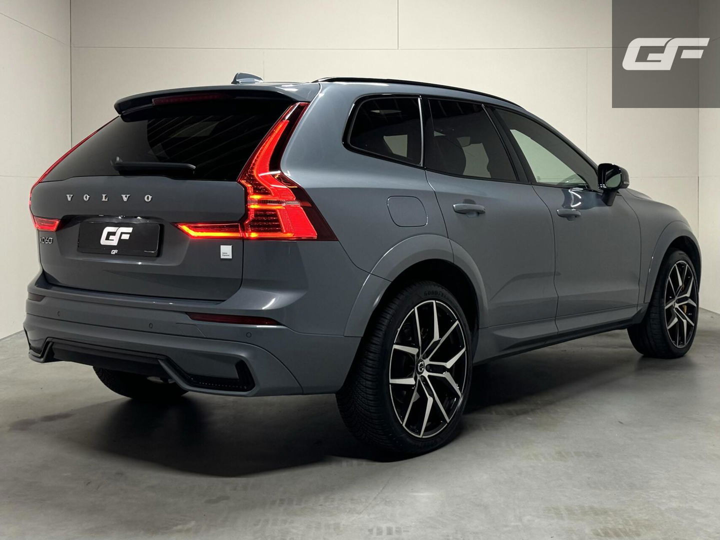 Volvo XC60 2.0 T8 AWD Polestar Engineered Pano H/K Autopilot Camera