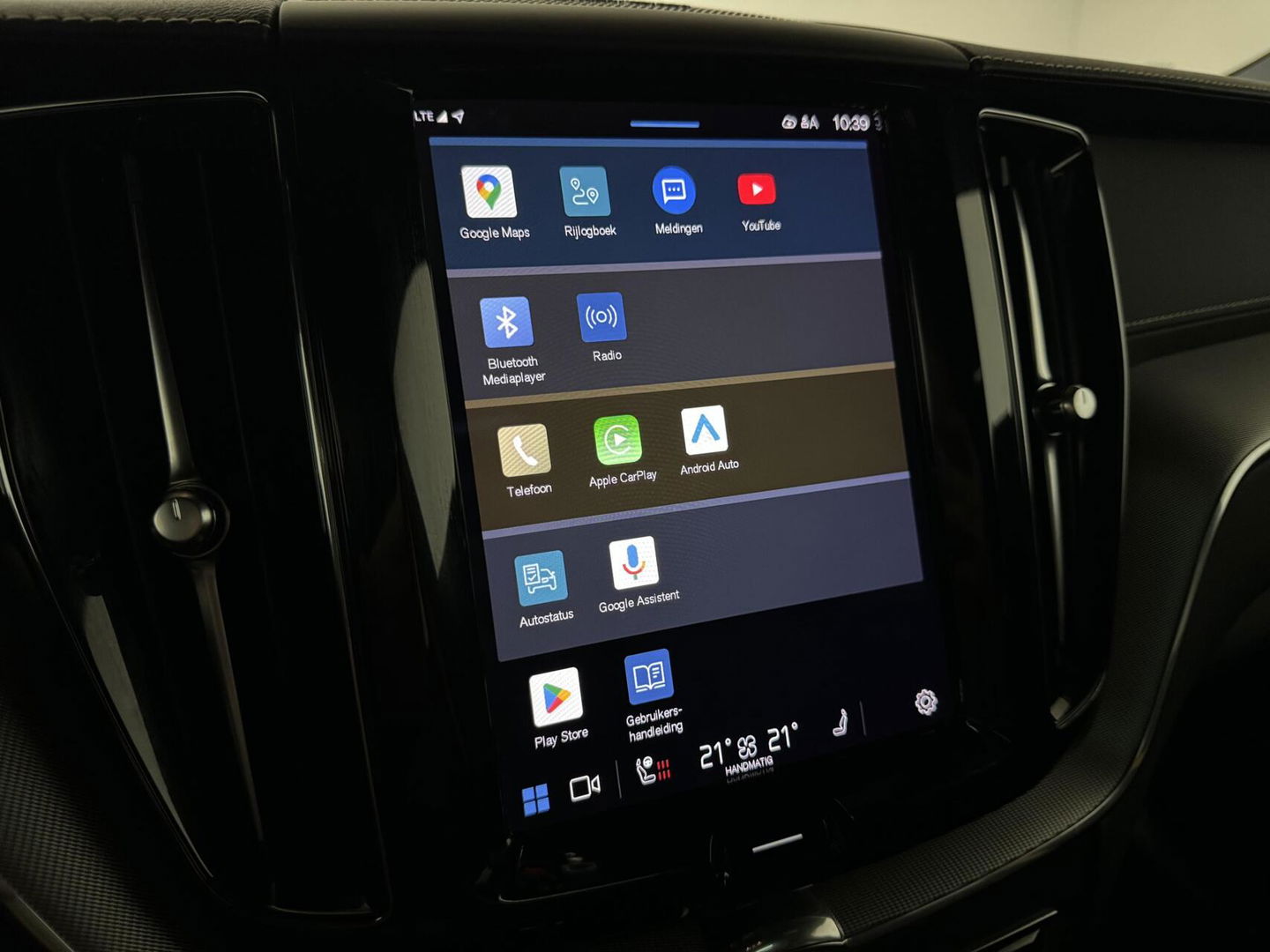 Volvo XC60 2.0 T8 AWD Polestar Engineered Pano H/K Autopilot Camera