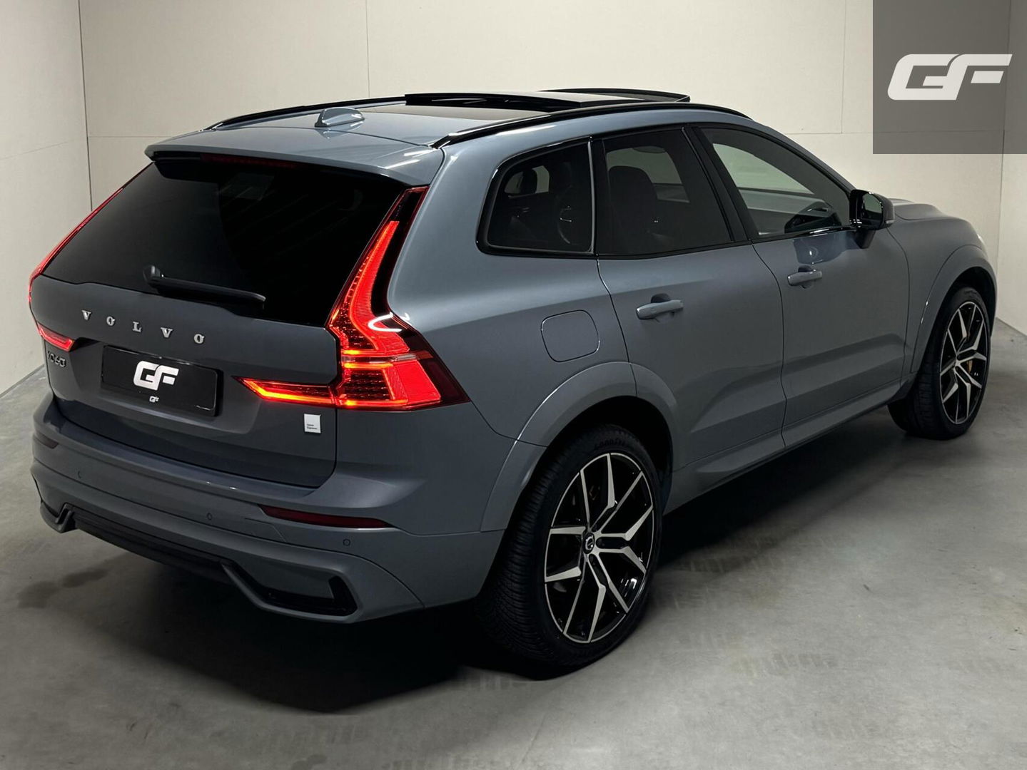 Volvo XC60 2.0 T8 AWD Polestar Engineered Pano H/K Autopilot Camera