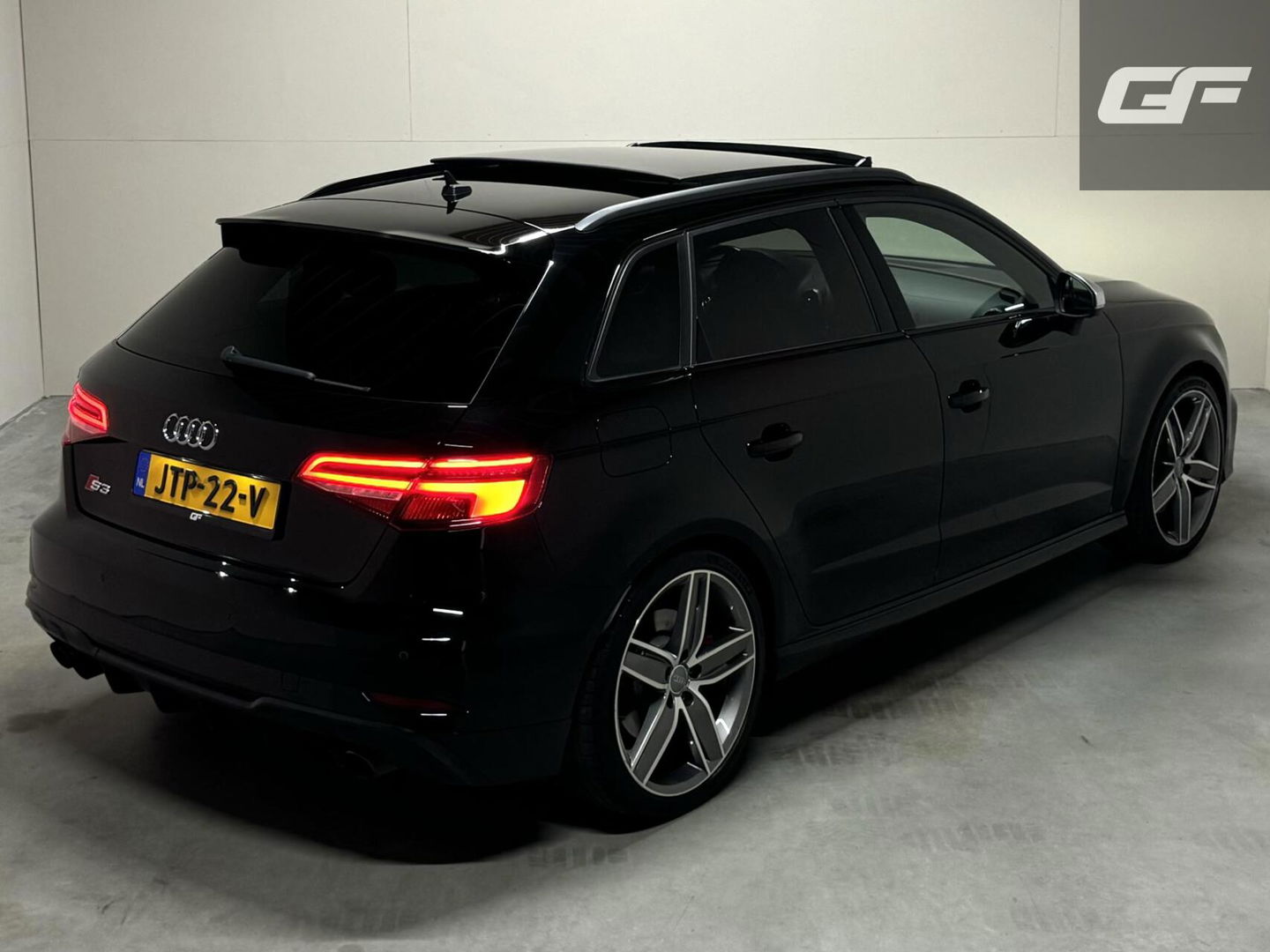 Audi S3 2.0 TFSI S3 Quattro Pano RS Seats B&O Virtual ACC Sfeerv.