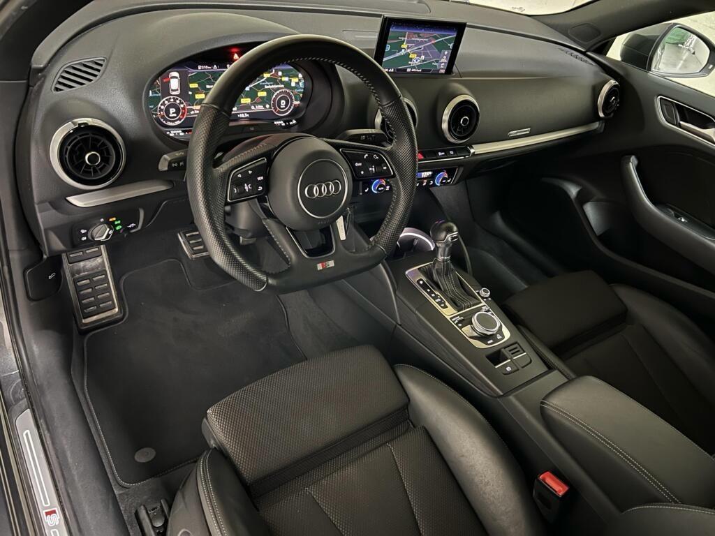 Audi A3 Sportback 35 TFSI 150PK S-Line Black Edition Virtual