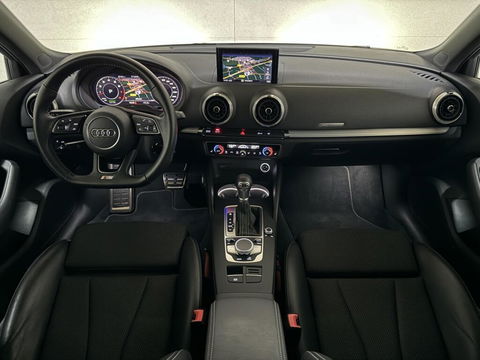 Audi A3 Sportback 35 TFSI 150PK S-Line Black Edition Virtual