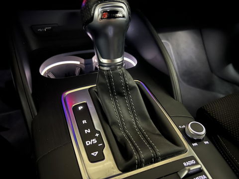 Audi A3 Sportback 35 TFSI 150PK S-Line Black Edition Virtual