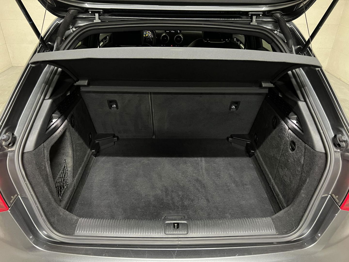 Audi A3 Sportback 35 TFSI 150PK S-Line Black Edition Virtual