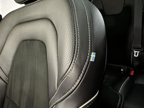 Volvo XC60 2.0 T8 Twin Engine AWD R-Design Luchtv. Pano H/K HUD 360°