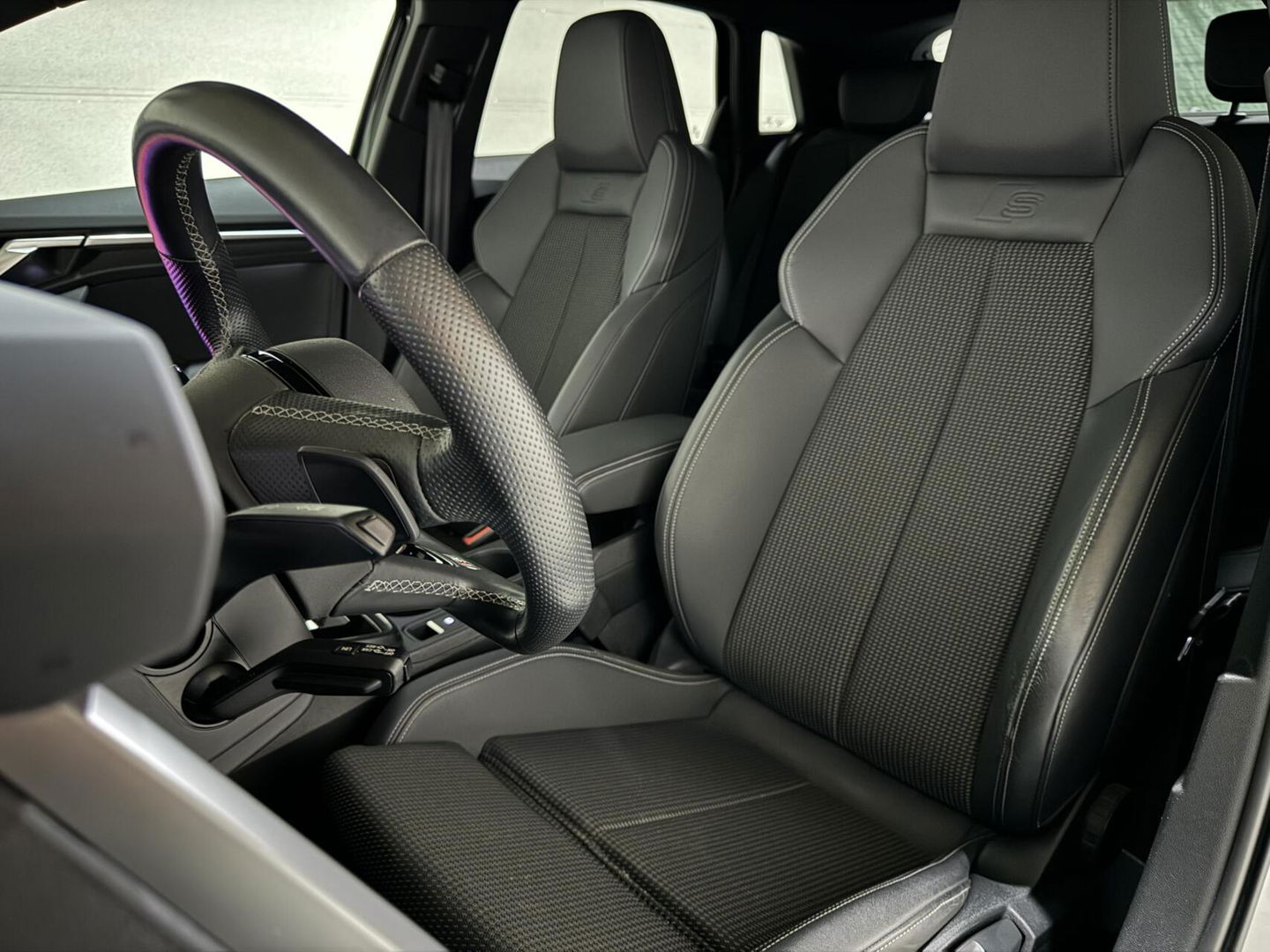 Audi A3 Sportback 35 TFSI S-Line Black Edition Pano CarPlay NAP