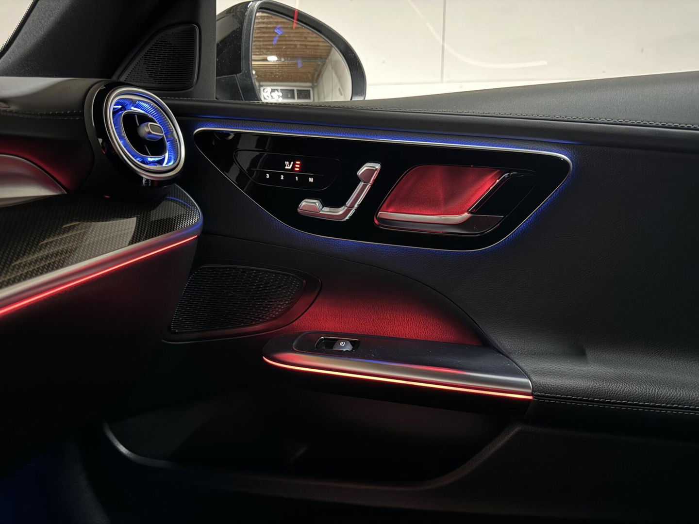 Mercedes-Benz C-Klasse Estate 200 AMG Pano Laser HUD 360° Sfeer Trekh NAP