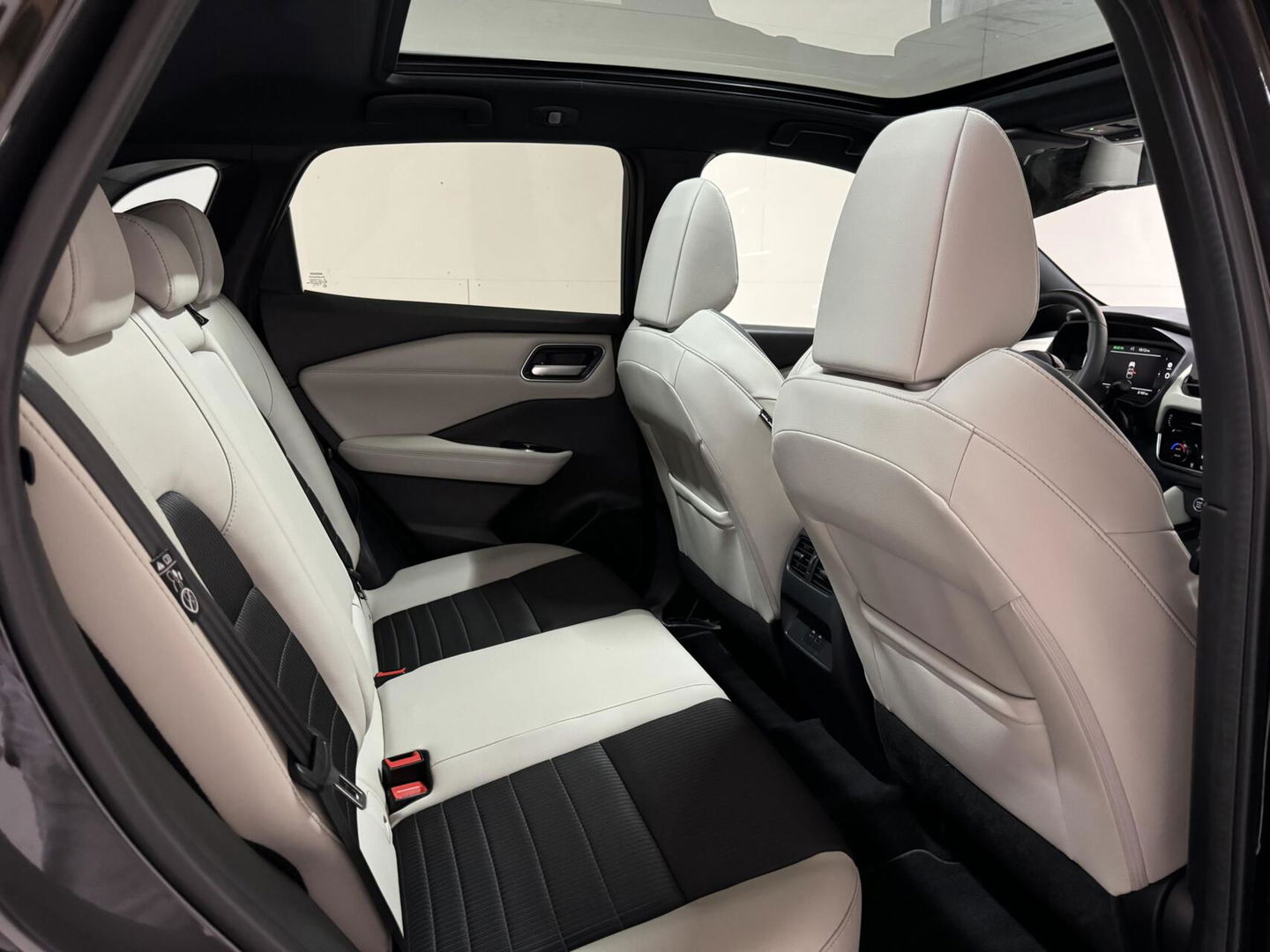 Nissan QASHQAI 1.3 DIG-T Tekna+ Pano 360° HUD Carplay ACC