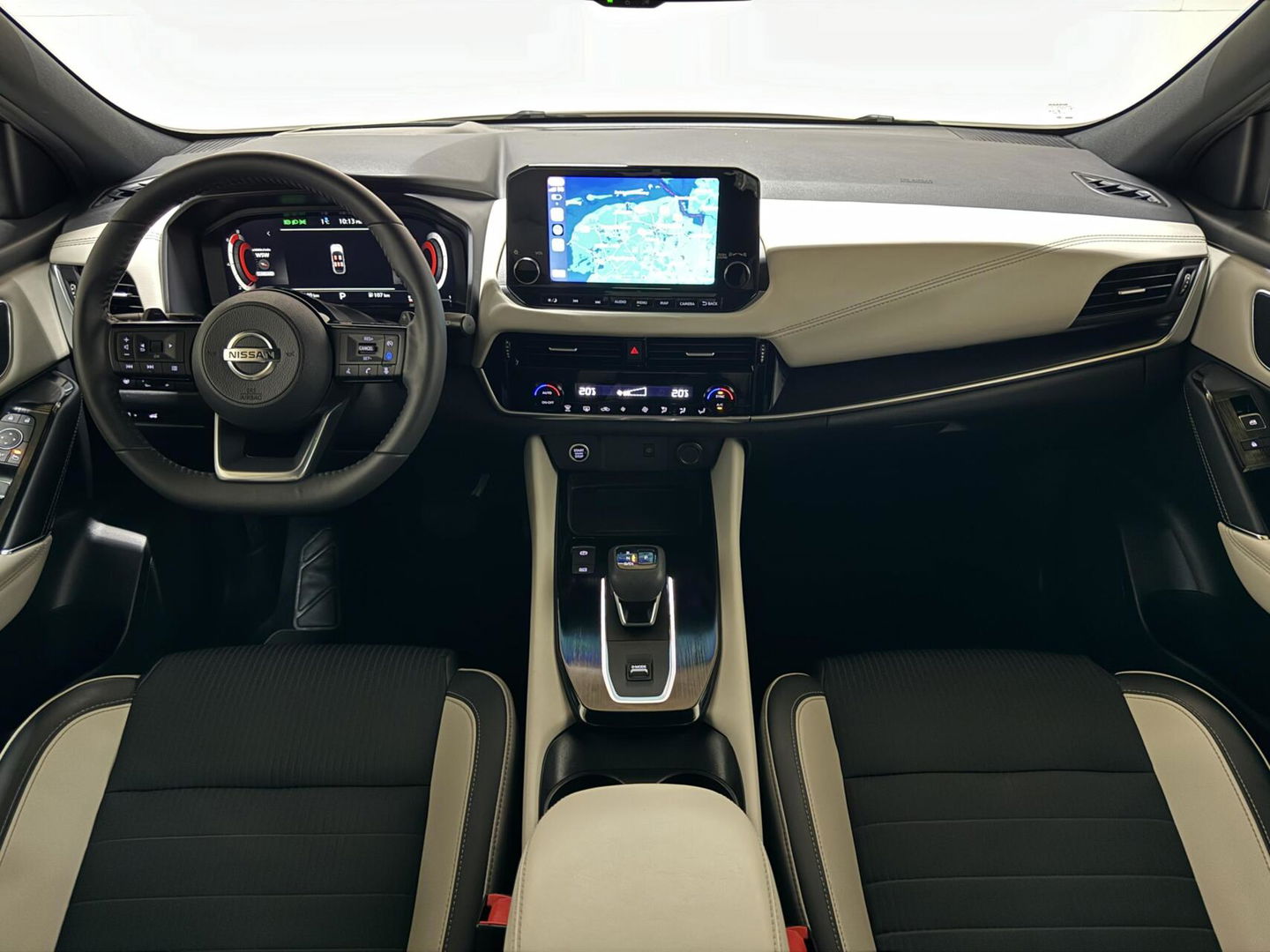 Nissan QASHQAI 1.3 DIG-T Tekna+ Pano 360° HUD Carplay ACC