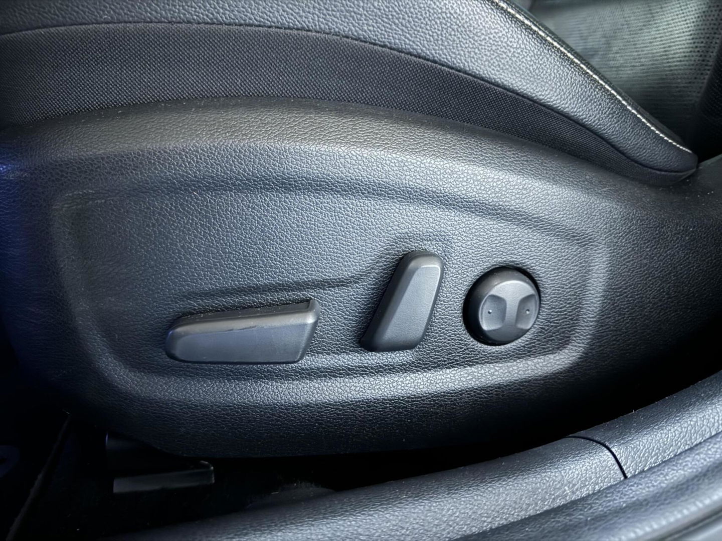 Kia XCeed 1.6 GDi PHEV ExecutiveLine Pano Leer ACC Camera Trekh. NAP