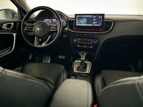 Kia XCeed 1.6 GDi PHEV ExecutiveLine Pano Leer ACC Camera Trekh. NAP