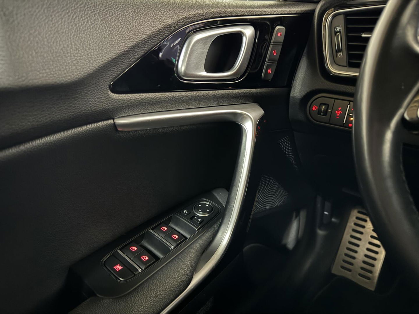 Kia XCeed 1.6 GDi PHEV ExecutiveLine Pano Leer ACC Camera Trekh. NAP