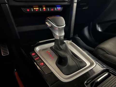 Kia XCeed 1.6 GDi PHEV ExecutiveLine Pano Leer ACC Camera Trekh. NAP