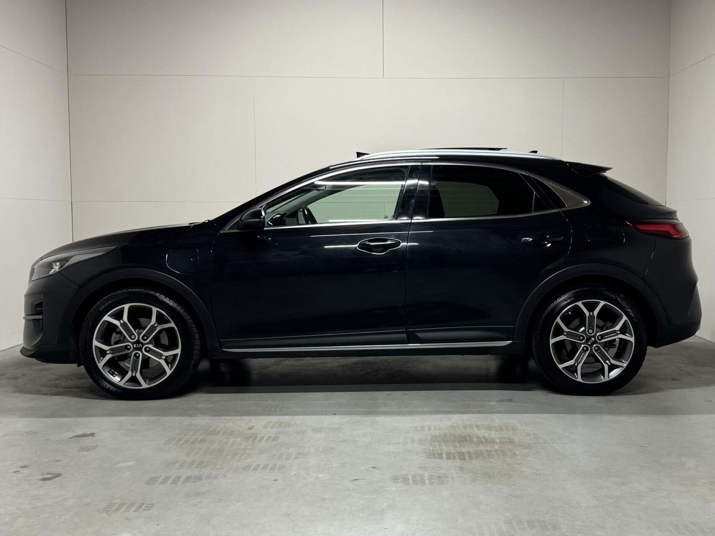 Kia XCeed 1.6 GDi PHEV ExecutiveLine Pano Leer ACC Camera Trekh. NAP