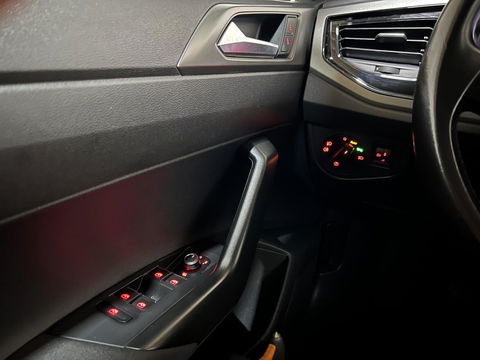 Volkswagen Polo 1.0 TSI 18” R-Line Carplay NAVI ACC Cruise NAP
