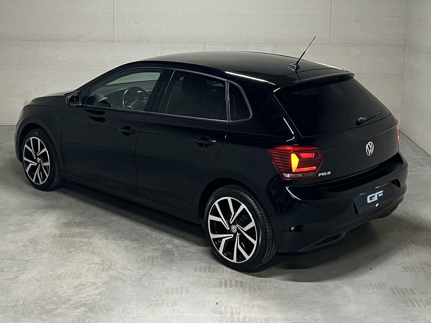 Volkswagen Polo 1.0 TSI 18” R-Line Carplay NAVI ACC Cruise NAP