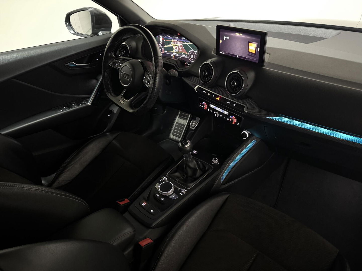 Audi Q2 35 TFSI S-Line Black Edition Virtual Sfeer Camera NAP