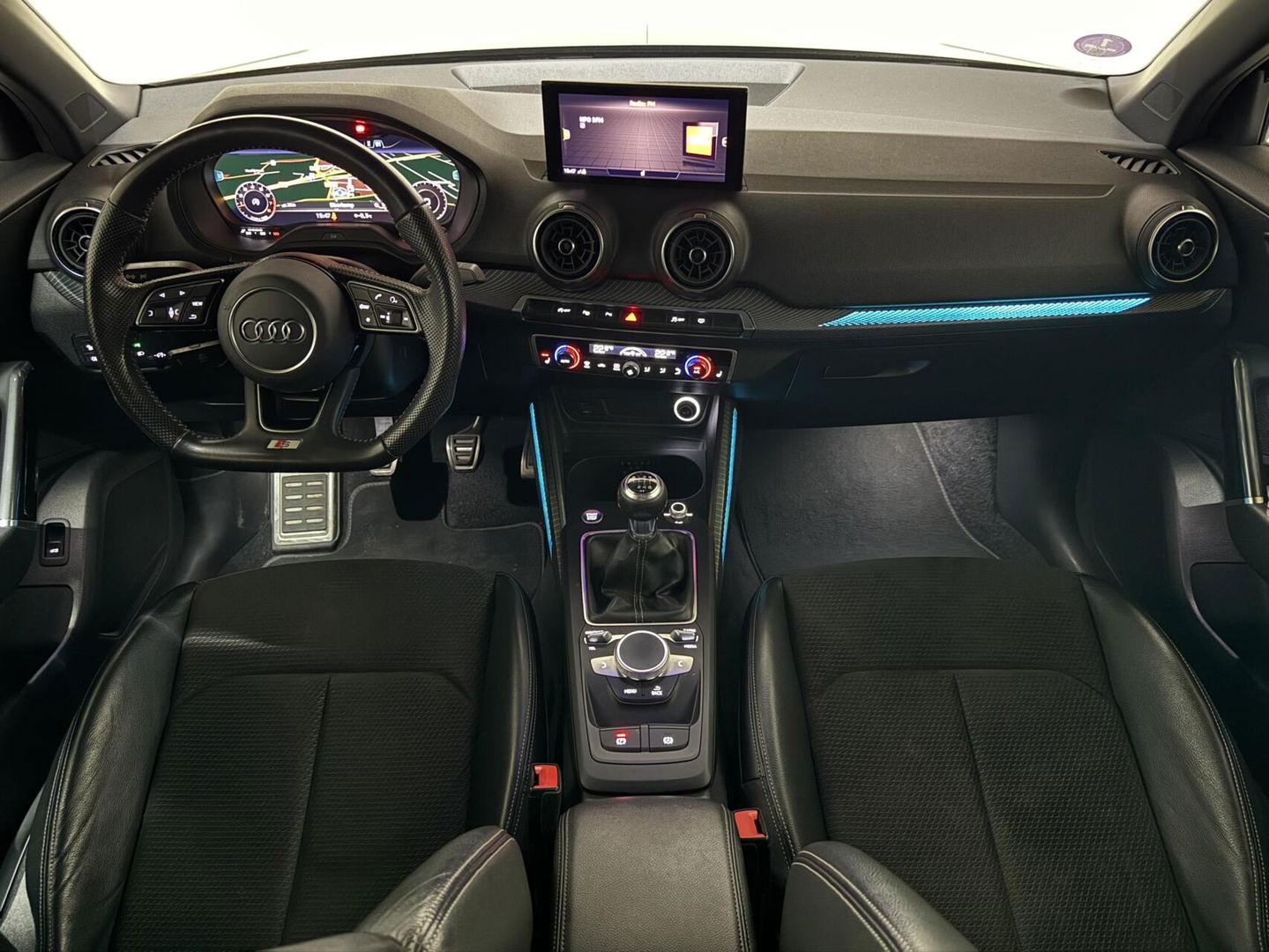 Audi Q2 35 TFSI S-Line Black Edition Virtual Sfeer Camera NAP