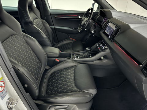 Škoda Karoq 1.5 TSI Sportline Pano Leer Carton Virtual Sfeer Trekh.