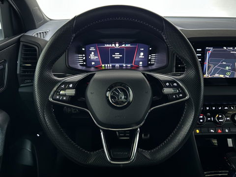 Škoda Karoq 1.5 TSI Sportline Pano Leer Carton Virtual Sfeer Trekh.