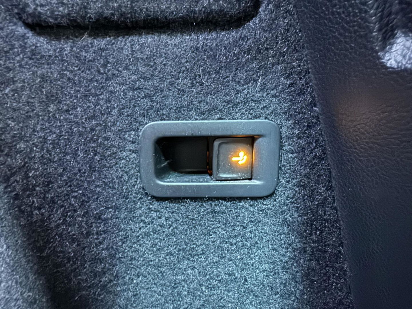 Škoda Karoq 1.5 TSI Sportline Pano Leer Carton Virtual Sfeer Trekh.