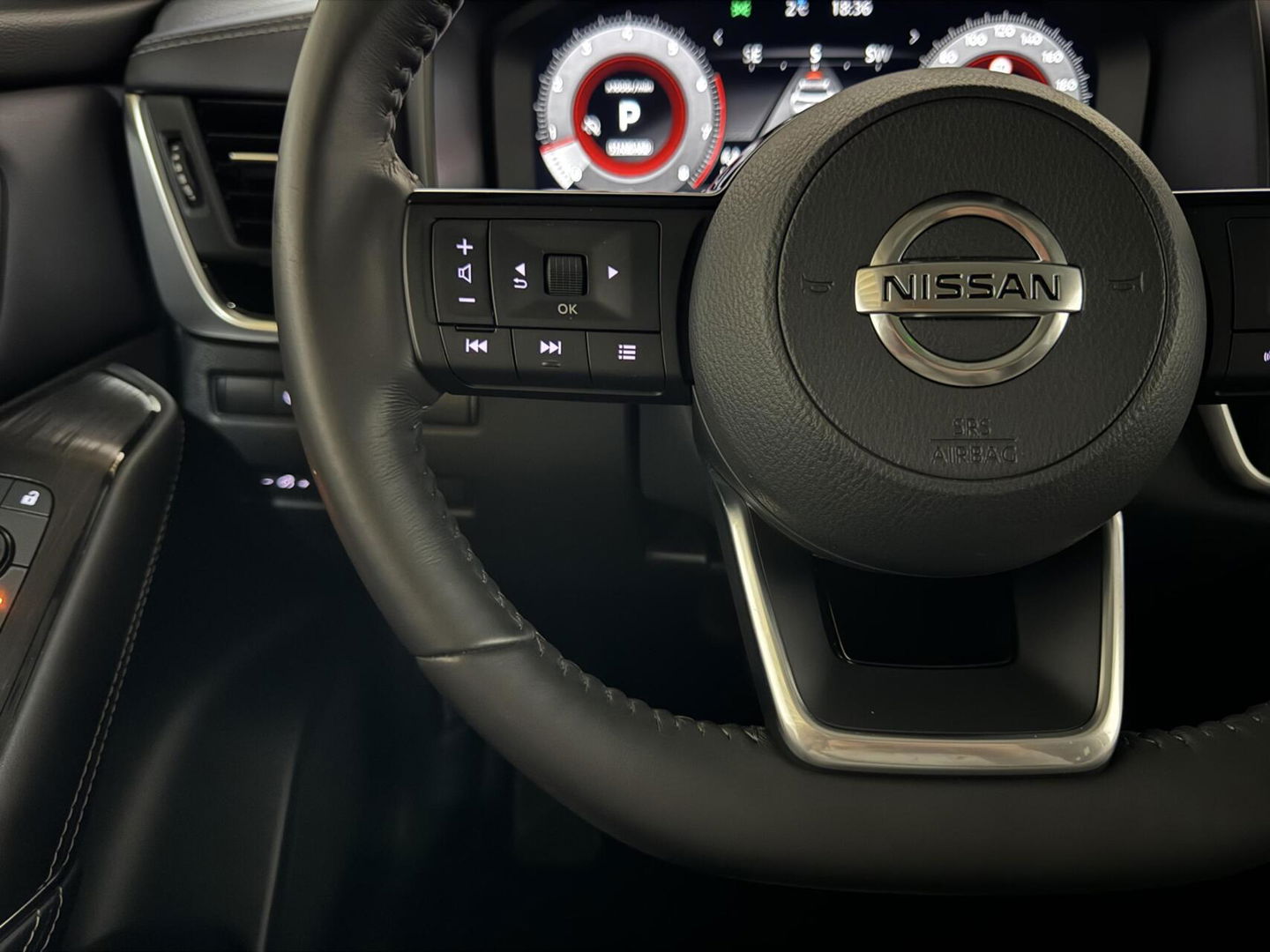 Nissan QASHQAI 1.3 MHEV Tekna+ Pano 360° CarPlay ACC Virtual