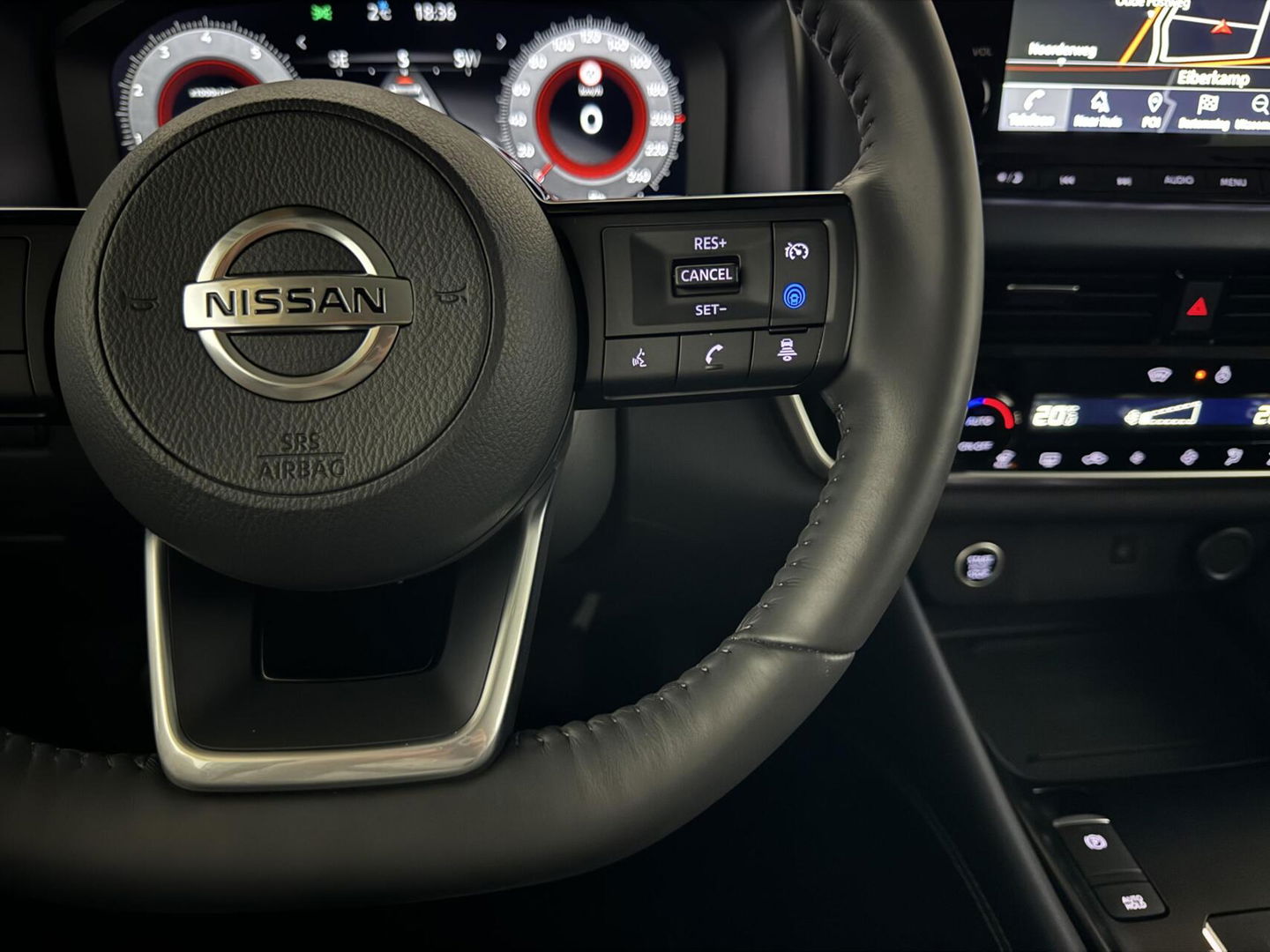 Nissan QASHQAI 1.3 MHEV Tekna+ Pano 360° CarPlay ACC Virtual