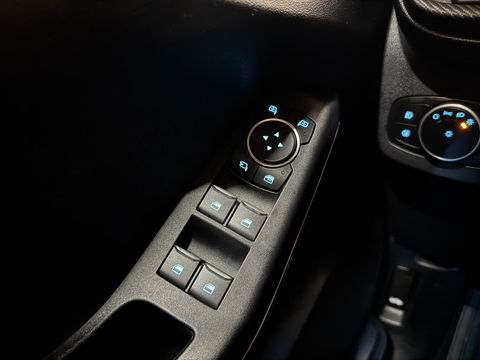 Ford Puma 1.0 EcoBoost Hybrid ST-Line X 155pk B&O Carplay Camera