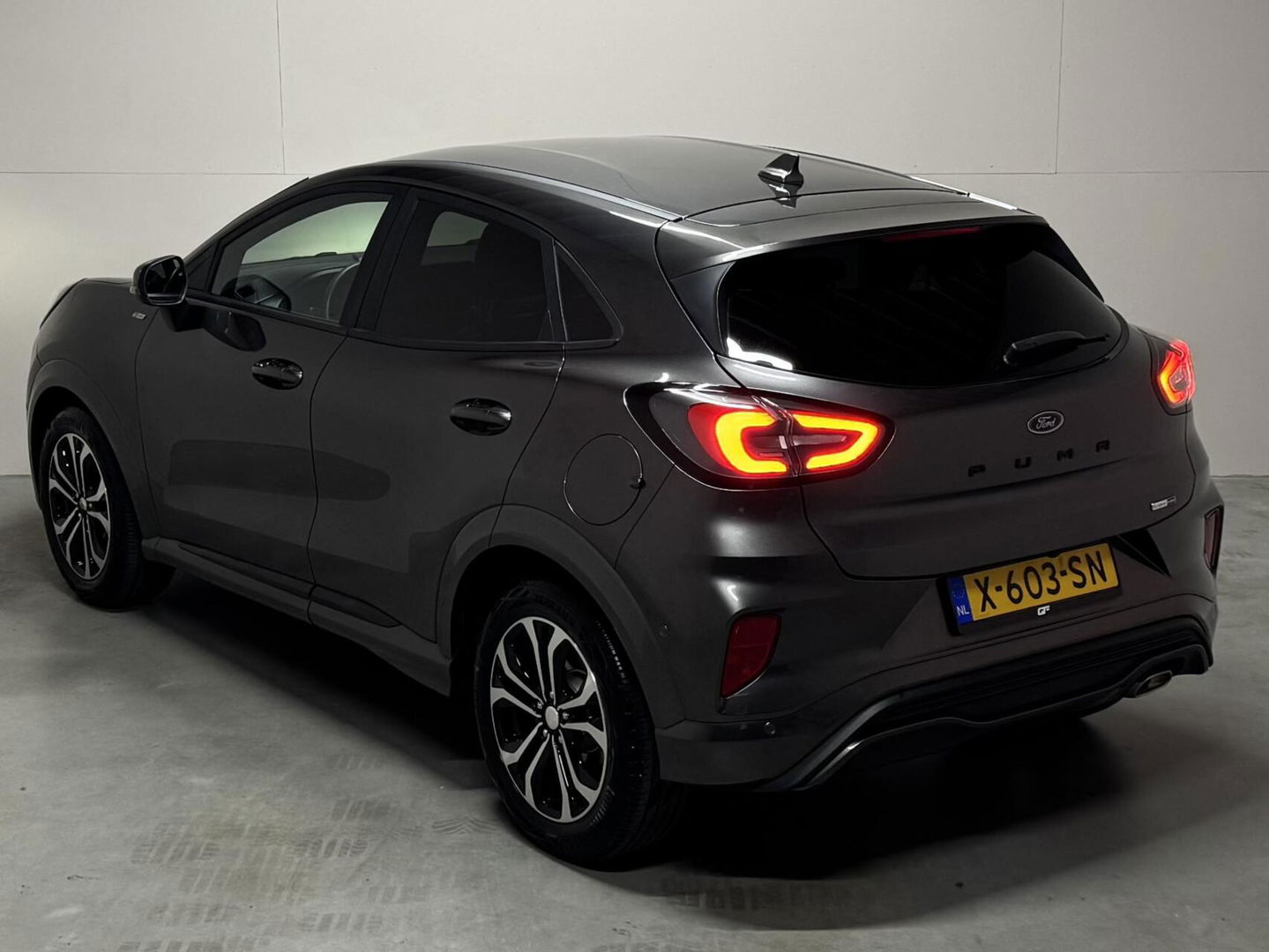 Ford Puma 1.0 EcoBoost Hybrid ST-Line X 155pk B&O Carplay Camera