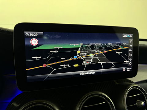 Mercedes-Benz C-Klasse 300e 4MATIC AMG Pano Burmester 360° Luchtvering