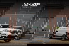 BMW X3 - xDrive20i G01 Executive X-Line | 1e eigenaar | 20 inch | LED | 184 pk | Sportstuur | Sportstoelen | PDC | Rij-modus | Sfeerverlichting | Navi | Bluetooth | Telefoon lader