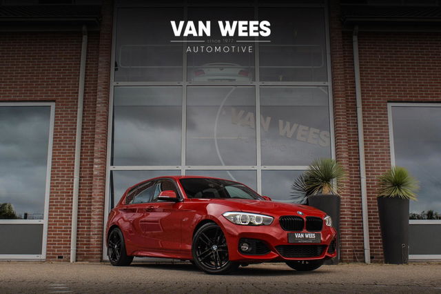 BMW 1 Serie - 118i Edition M Sport Shadow High Executive LCI 2 | M-pakket | Shadow-line | Facelift | 18 inch | LED | Stoelverwarming | PDC | Navi