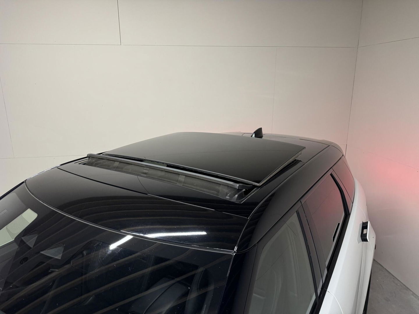 Land Rover Range Rover Evoque 1.5 P300e AWD R-Dynamic Pano HUD 360° CarPlay