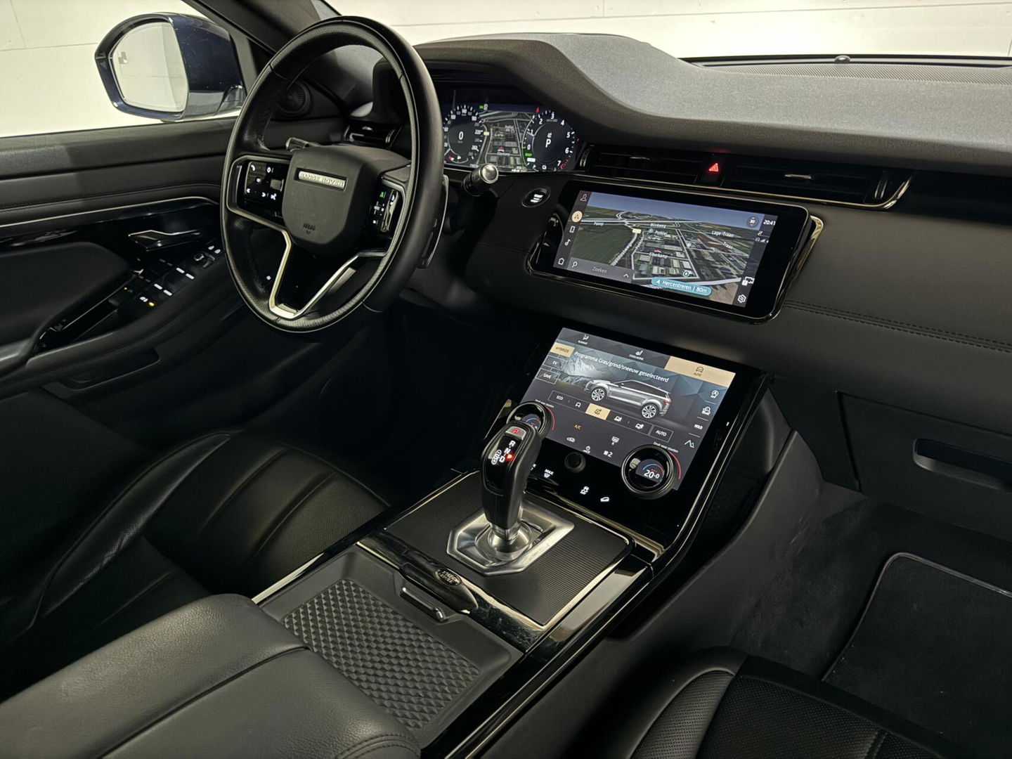 Land Rover Range Rover Evoque 1.5 P300e AWD R-Dynamic Pano HUD 360° CarPlay