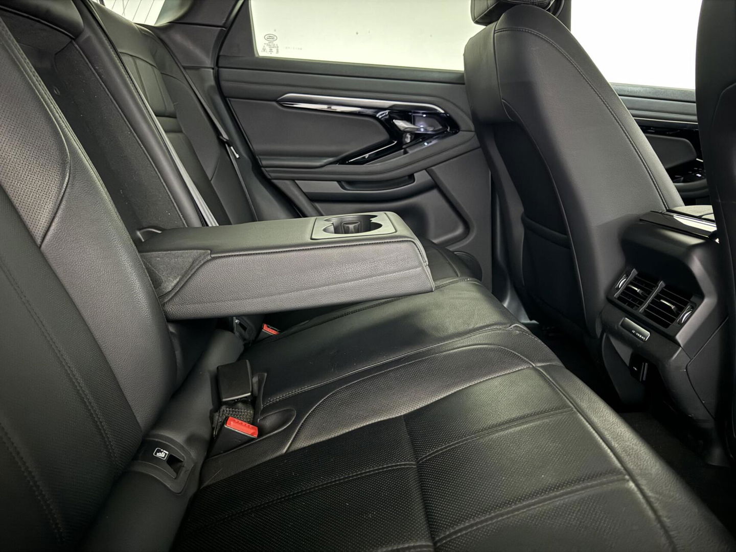 Land Rover Range Rover Evoque 1.5 P300e AWD R-Dynamic Pano HUD 360° CarPlay