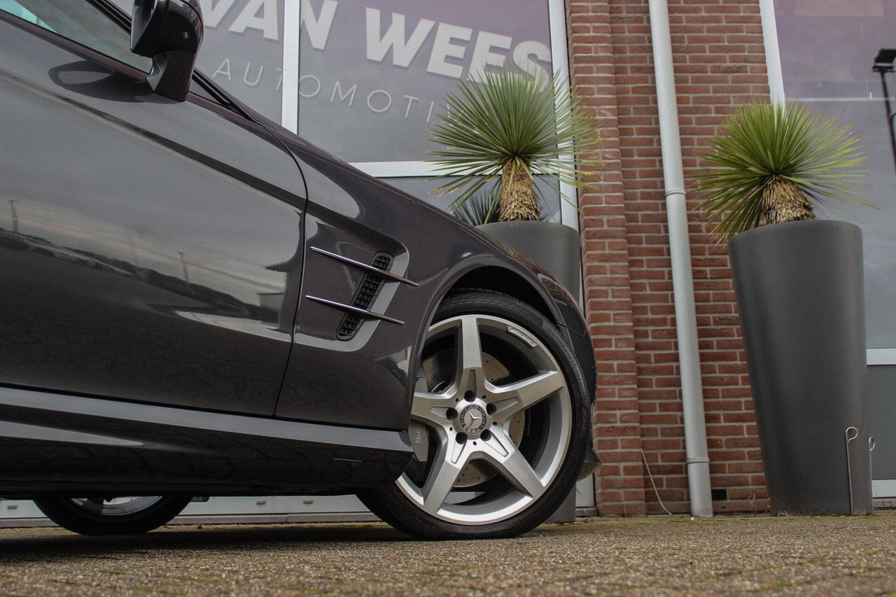 Mercedes-Benz SL