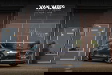 Volvo V90 - 2.0 B4 Business Pro Inscription| BTW auto | 1e eigenaar | NL auto | 20 inch | Panoramadak | Harman Kardon | BLIS | Stuurverwarming | Stoelverwarming | Head-up | Trekhaak | Cruise control