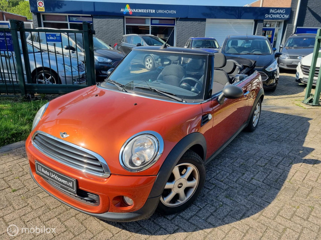 MINI Cabrio