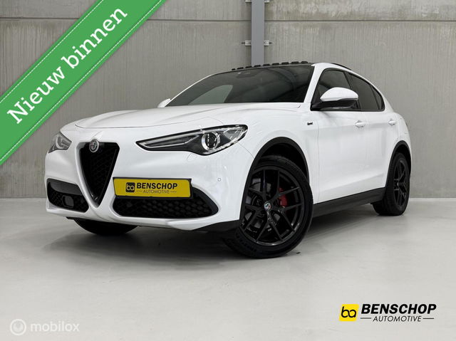 Alfa Romeo Stelvio - 2.0 T AWD Sprint Panodak Leer Navi Carplay Camera BTW Auto!