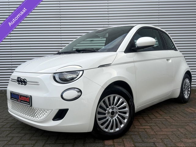 Fiat 500 - 24 kWh Navi Camera Carplay Led Cruise SOH 100% Eerste Eigenaar Dealer Onderhouden Nieuwstaat 2023 Nouvelle 500 70 Kw 95 Pk