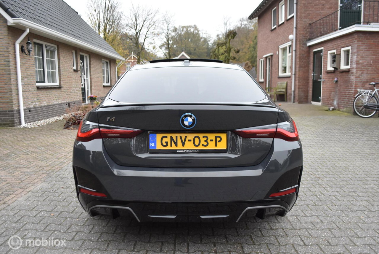 BMW i4